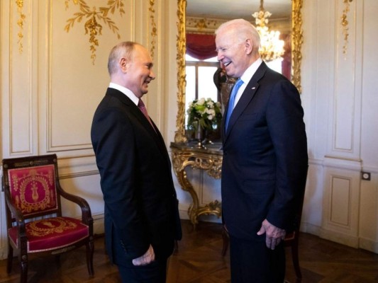 Tras cumbre Biden-Putin, Rusia saluda el 'sentido común' de EEUU sobre diálogo
