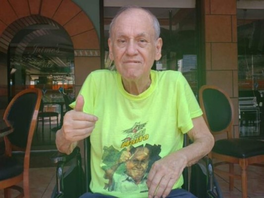 Operación de garganta de Chelato Uclés fue exitosa&nbsp;&nbsp;