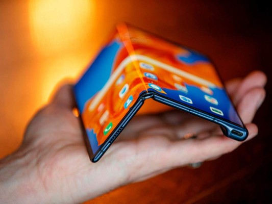 Huawei lanza el Mate XS, una nueva versión de su teléfono plegable