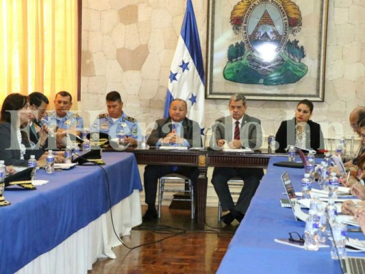 Julián Pacheco: 'Incremento de masacres se debe a disputa entre organizaciones criminales'