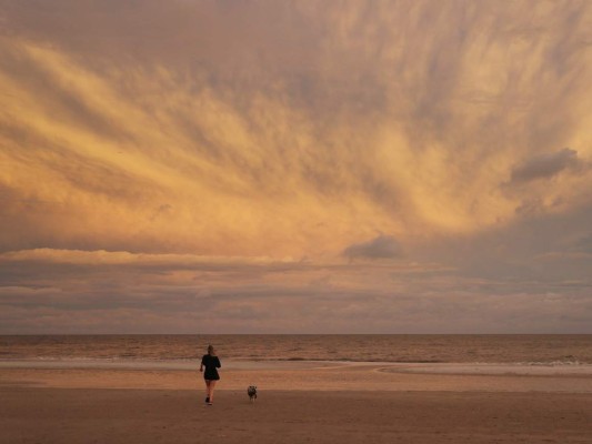 FOTOS: Huracán Sally amenaza EEUU con inundaciones mortales