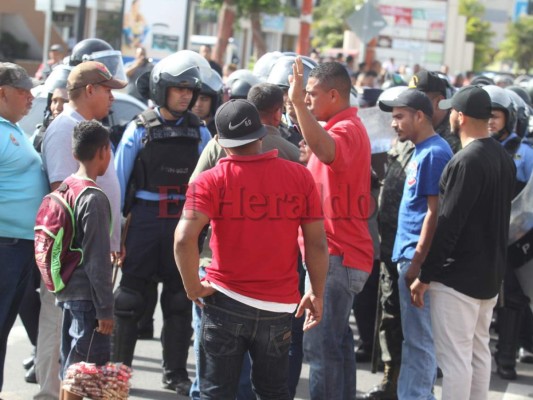 FOTOS: Así se vive el paro de transporte en la colonia Loarque, al sur de la capital de Honduras