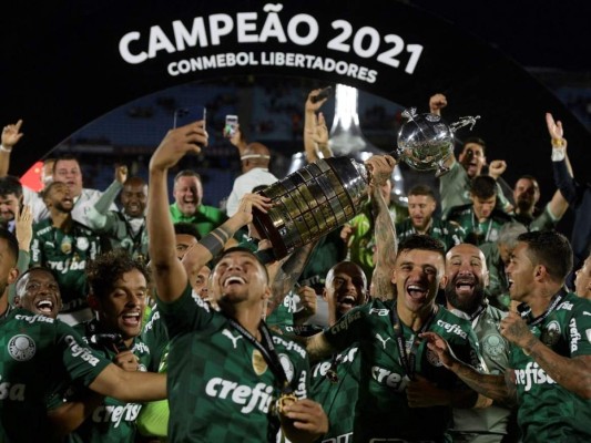 Palmeiras se consagró bicampeón de la Copa Libertadores. Tres veces ha ganado el torneo en su historia. FOTO:AFP