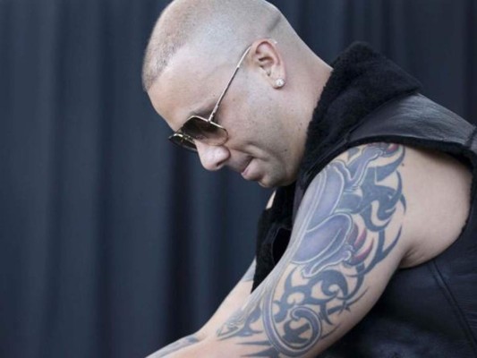 Wisin rompe el silencio y habla sobre a enfermedad de su hija recién nacida: 'Es una situación muy difícil'