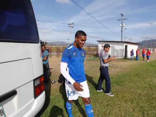 FOTOS: Así fue el regreso de Brayan Beckeles a los entrenamientos de Olimpia