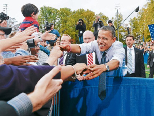 Obama dice que su rival padece de 'Romnesia”