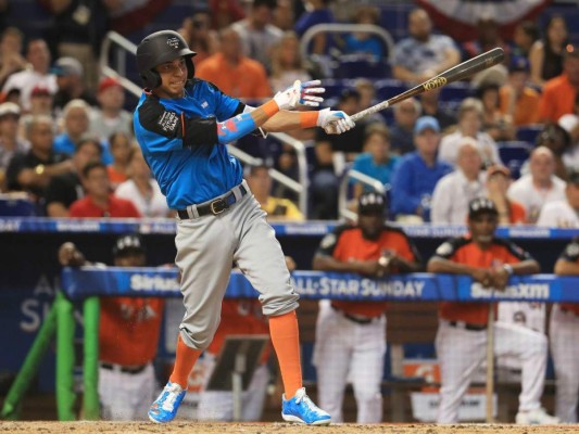 Hondureño Mauricio Dubón podría ascender al primer equipo de Milwaukee Brewers en septiembre