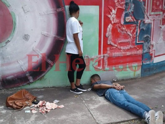 Capturan a pareja mientras asaltaba un bus urbano en la capital