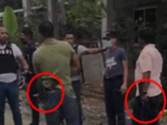 (VIDEO) Pobladores de Jutiapa quitan armas a agentes de la DPI y los amenazan