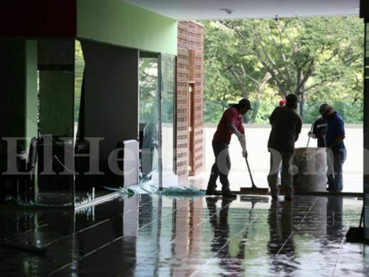 Siete personas resultan heridos al registrarse explosión en restaurante de Tegucigalpa