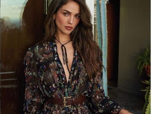 Captan a Eiza González y Timothée Chalamet muy románticos en la playa&nbsp;&nbsp;