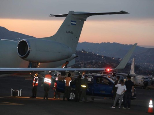 Llegan al país 26,000 pruebas rápidas para detectar coronavirus