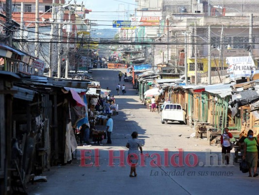 Cierran mercados capitalinos temporalmente para evitar contagios de covid-19&nbsp;&nbsp;