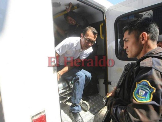 Saúl Escobar, socio de la ex primera dama, comparece a su audiencia inicial