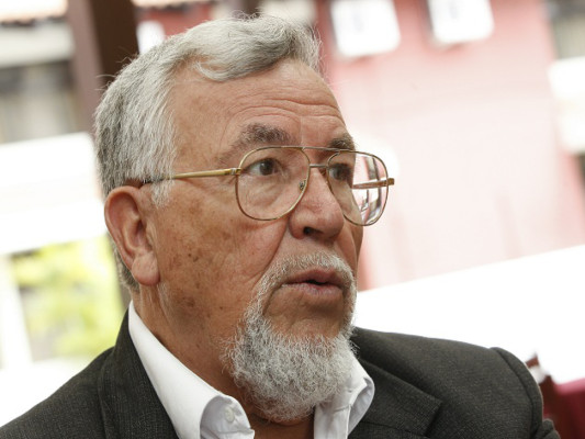 Monseñor Santos retira precandidatura a Presidencia de Honduras por negativa del Papa