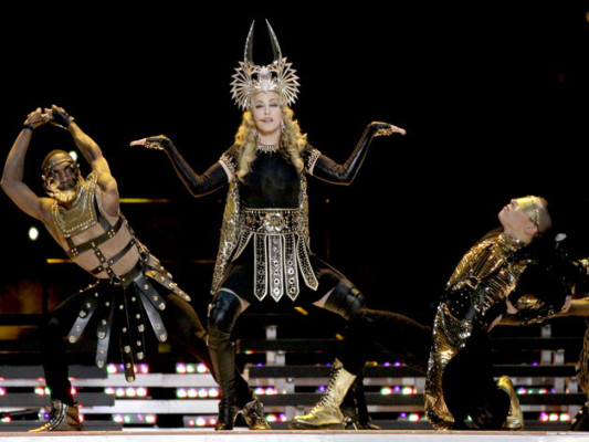 Espectacular show de Madonna en el intermedio del Super Bowl
