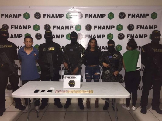 Capturan a pareja sentimental de un peligroso cabecilla de la pandilla 18