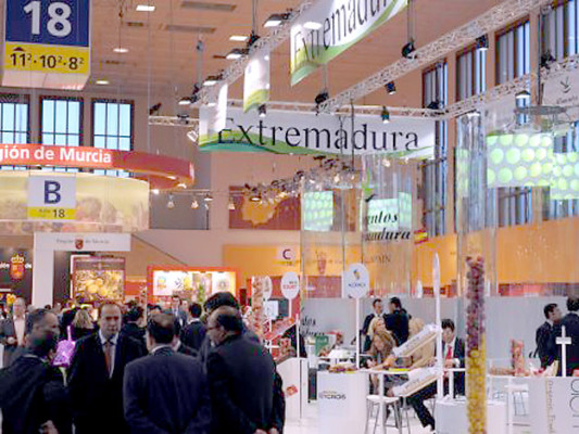 Camote, calabacines, melones y sandías de Honduras en feria agrícola de Alemania