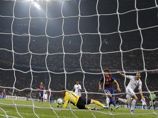 Milán 0-0 Barça; juego de infarto y polémica