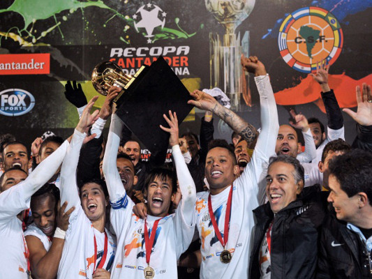 Neymar otra vez lleva al Santos a un título: esta vez la Recopa Sudamericana
