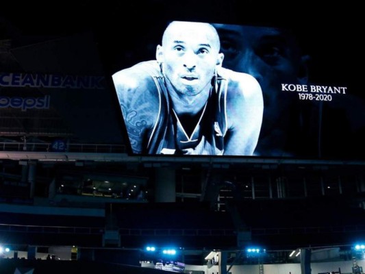 NBA pospone el juego del martes de los Lakers por muerte de Kobe Bryant