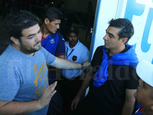 Evitan ingreso de Diego Vazquez a camerinos