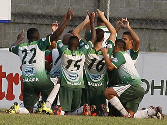 Juticalpa se agranda y clasifica a final