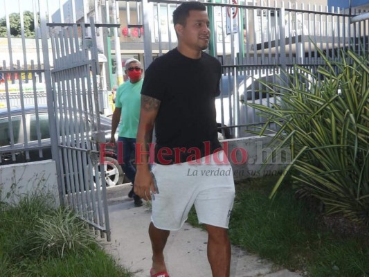 Sin Troglio y con pruebas covid: así arrancó Olimpia su búsqueda por el pentacampeonato  