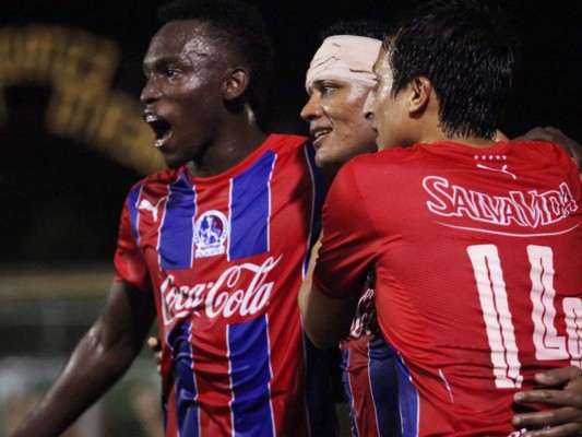 Olimpia le estrena la corona al Honduras Progreso