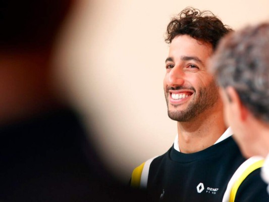 Temor por coronavirus crece al acercarse el GP de Australia