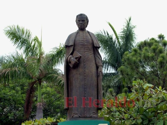 La educación superior tiene a su padre: José Trinidad Reyes