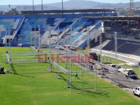 Así luce el Nacional con la instalación de un mega escenario para la toma de posesión  