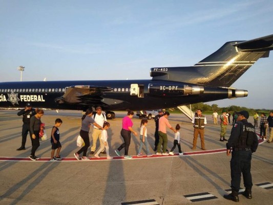 En 11 meses 101,646 hondureños han sido deportados