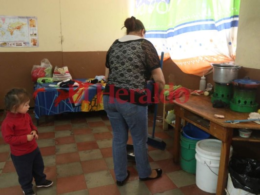 Sin respuesta los albergados en la Aldea de Suyapa de la capital de Honduras