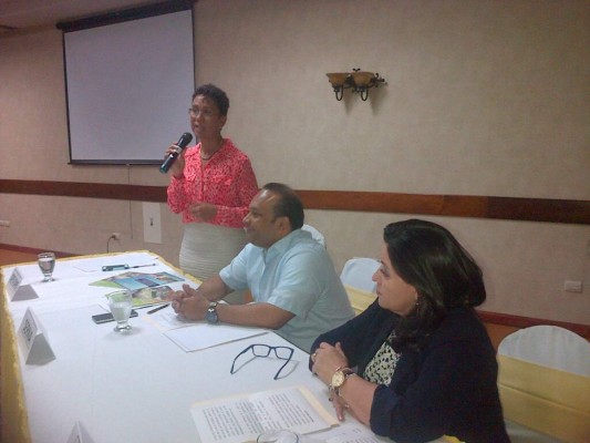 Lanzan manual para manejo de desechos