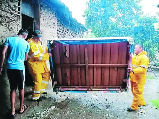 El cerro La Correa soterró el 80% de la aldea La Reina