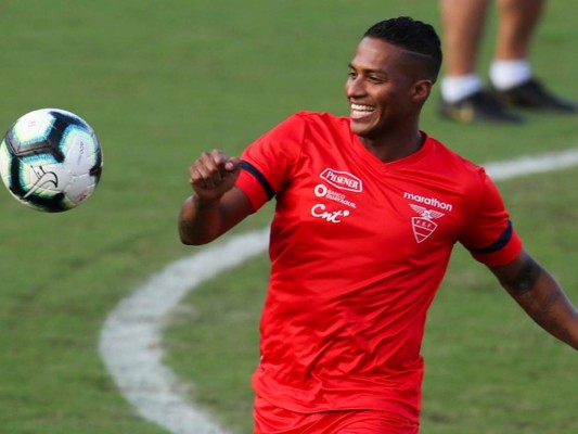 Liga de Quito contrata a Antonio Valencia, exvolante del Manchester United