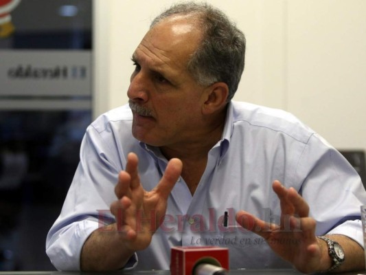 Ante drástica sequía en la capital, Nasry 'Tito' Asfura pide uso racional del agua