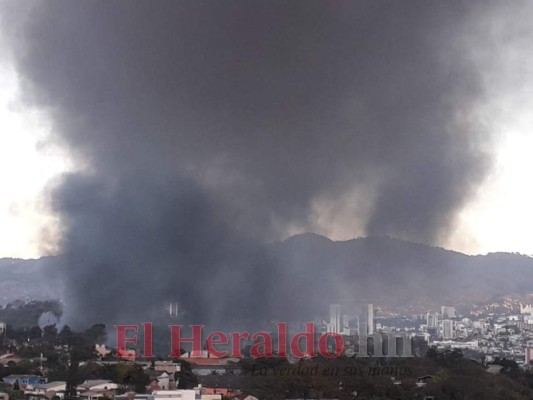 Primeras imágenes del voraz incendio en el barrio Lempira de Comayagüela