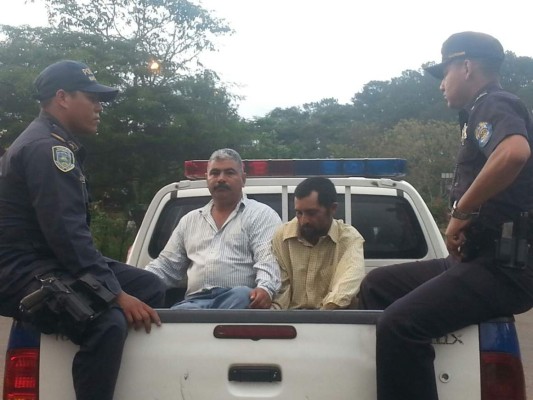 Capturan supuestos responsables de triple crimen en Santa Cruz de Yojoa