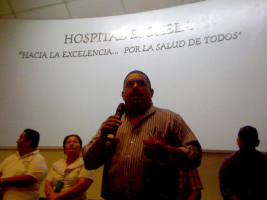 Sindicato cumple amenaza de paro de labores en el hospital Escuela en Tegucigalpa
