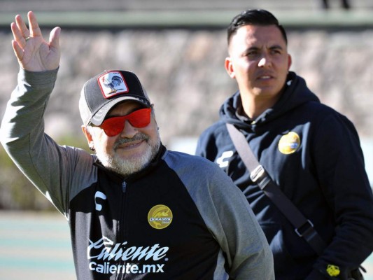 Maradona reaparece como 'patrón' y con derrota en segunda división del fútbol mexicano&nbsp; &nbsp;