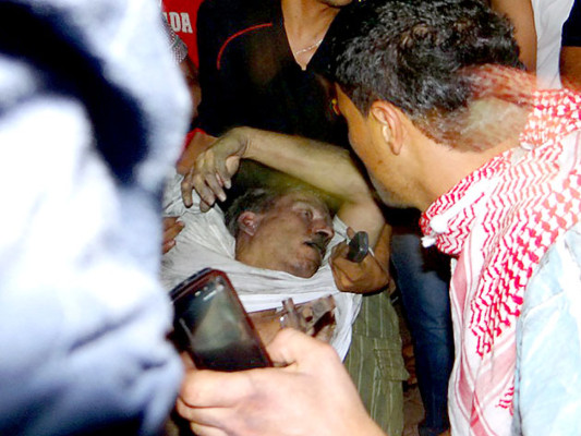 Matan al embajador de EEUU en Libia en ataque de islamistas