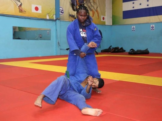 Conoce a los atletas que representarán a Honduras en Tokio 2021 (Fotos)