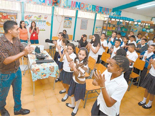 El 13% de los estudiantes del país se forman en la capital hondureña