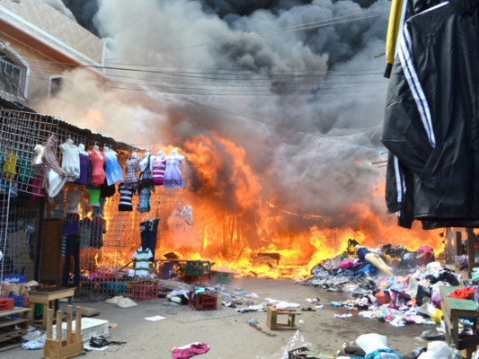 Decreto de emergencia tras destrucción