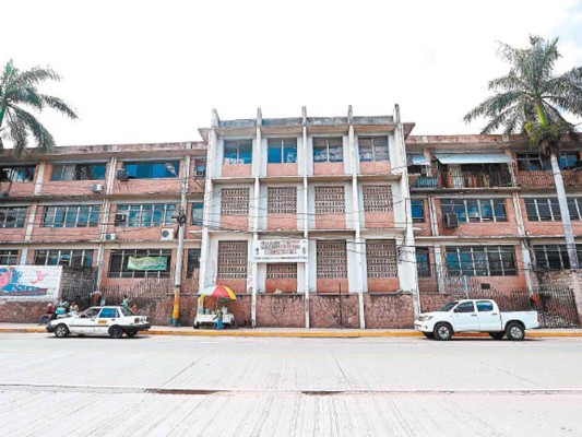 Atenciones vuelven a la normalidad este sábado