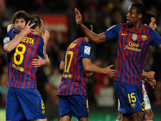 Un Messi de récord pulveriza al Málaga