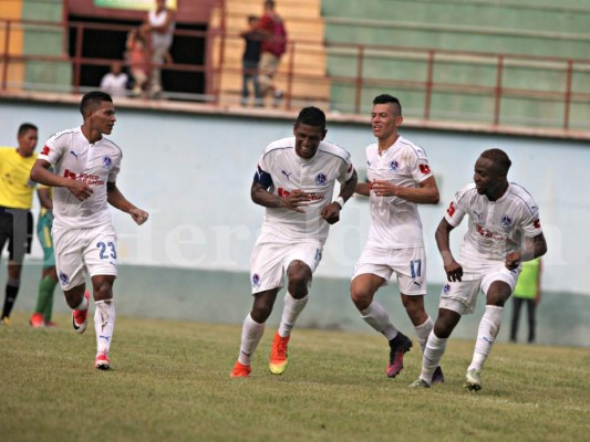 Olimpia da de baja a seis jugadores para el Apertura 2017-18