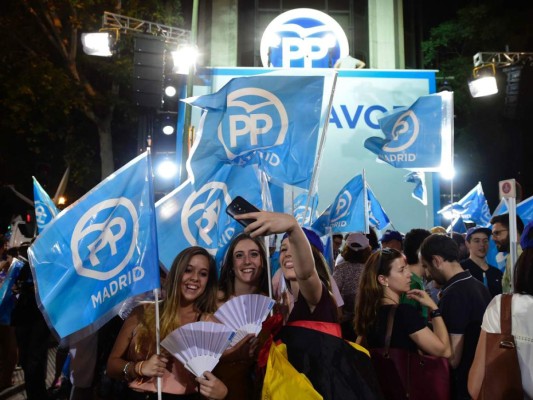 España se prepara para pactar y formar gobierno tras el triunfo del PP